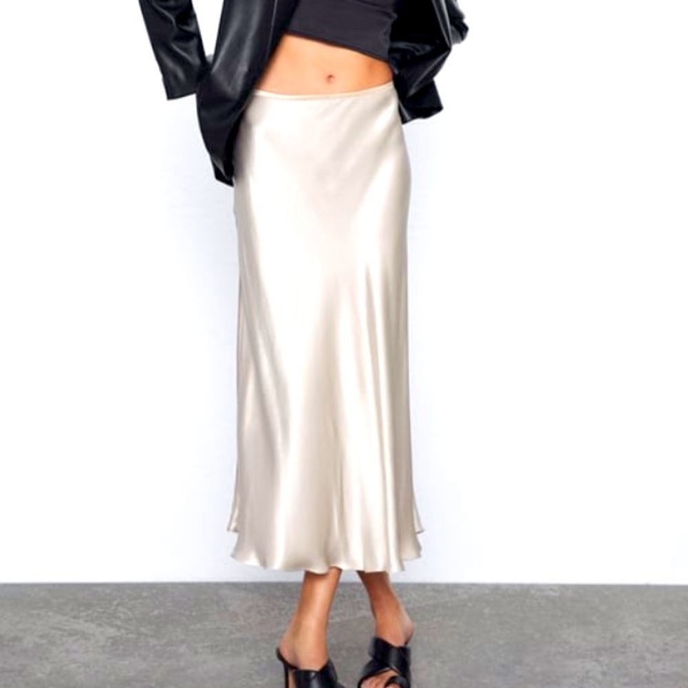 Zara Ecru Satin Effect Midi Skirt